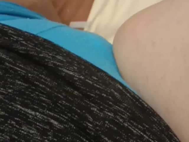 Live sex webcam photo for angel-feet #240942691