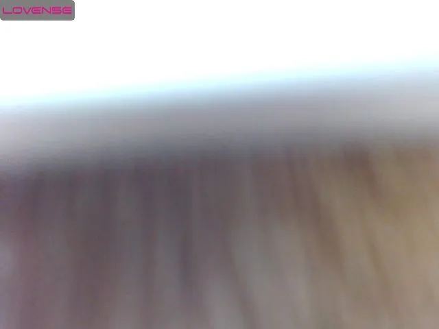 Live sex webcam photo for Avaa22_ #253894788