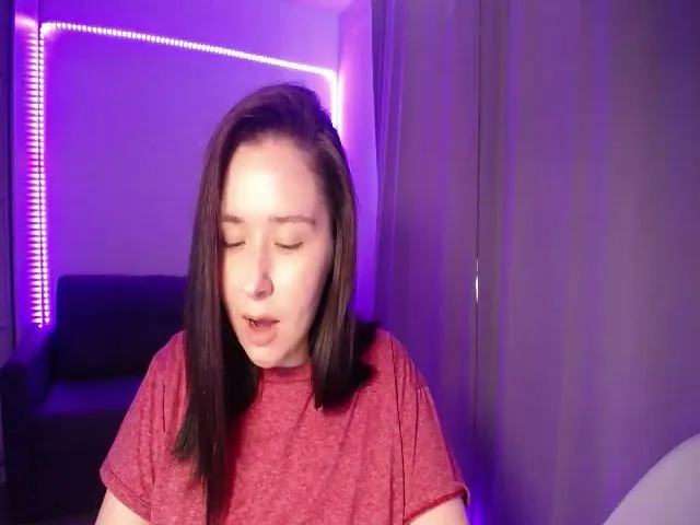 Live sex webcam photo for WowLisa #257507570
