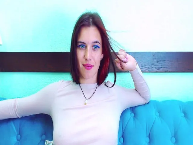 Live sex webcam photo for BlueAbelle #263622322