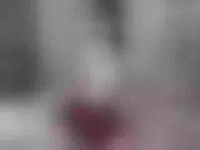 Live sex webcam photo for Oxxme #254744042