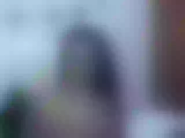 Live sex webcam photo for Angeluxxx #241240028