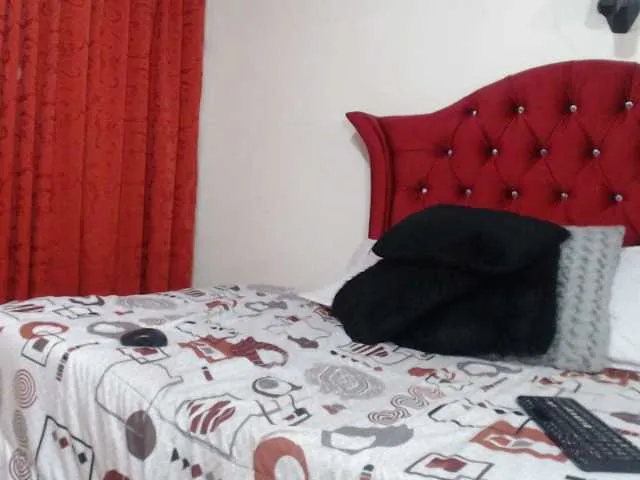 Live sex webcam photo for Kardaluna #254644612