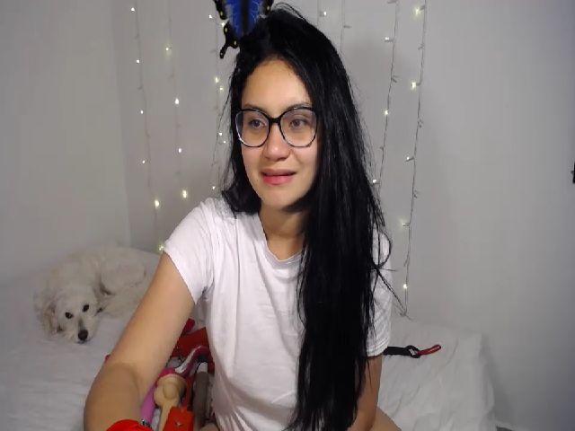 Live sex webcam photo for ANNPARDO #253674349