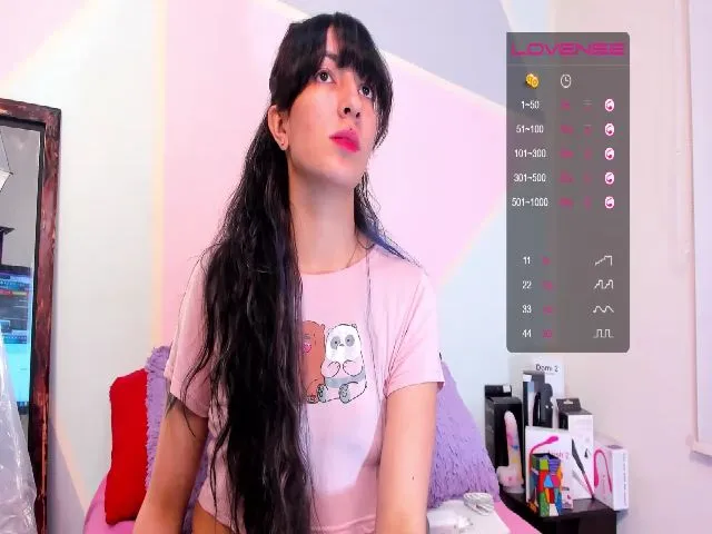 Live sex webcam photo for Violetatoo #255970454