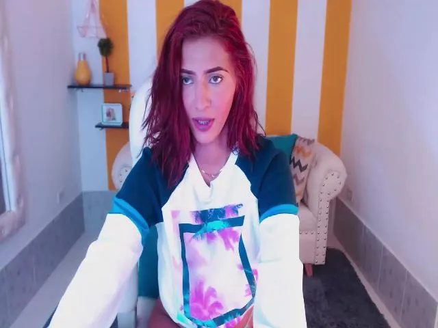 Live sex webcam photo for Julietacollin #255554885
