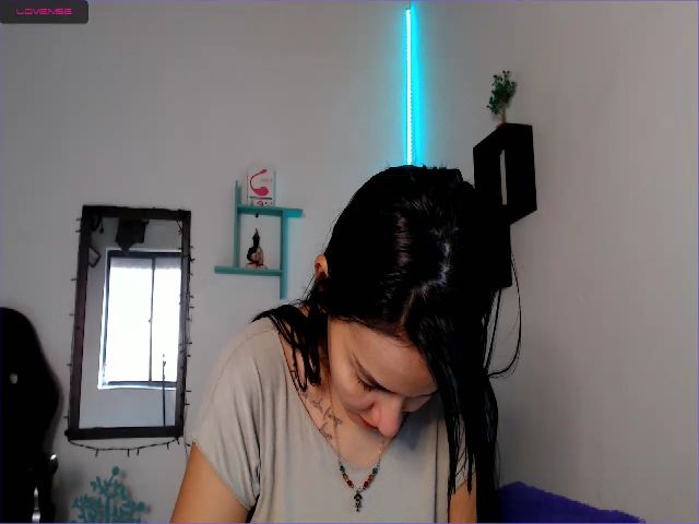 Live sex webcam photo for Lisa_Gerrard_ #261387384