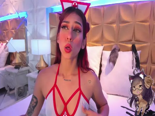 Live sex webcam photo for CandyLaw_ #254514653