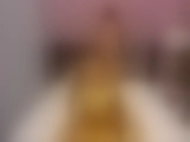 Live sex webcam photo for RubyStar0 #258984463
