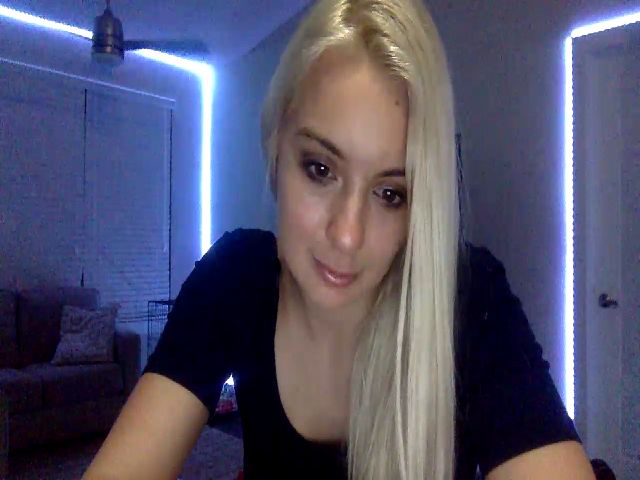 Live sex webcam photo for Sammy_gray #259875372