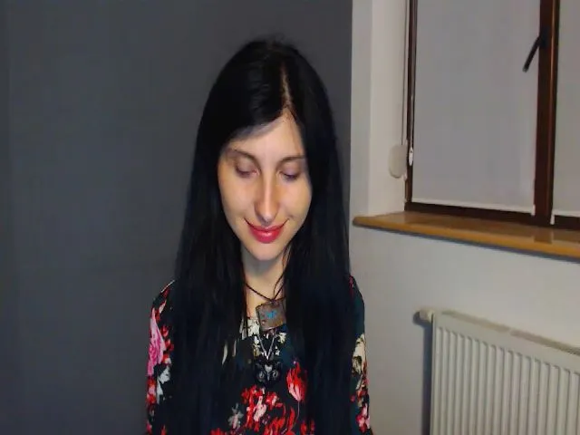 Live sex webcam photo for SnowSpacee #259683542