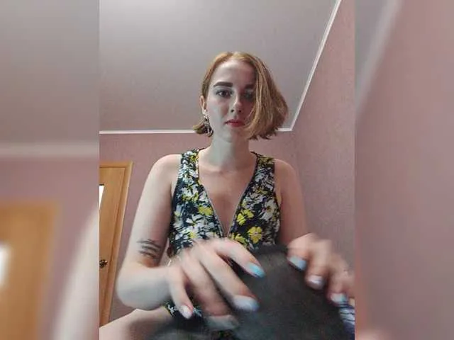Live sex webcam photo for StacySweet #258778756