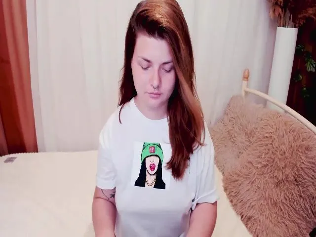 Live sex webcam photo for Eva__Kamenski #254219046