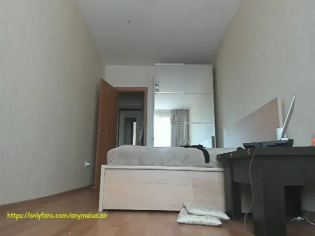 Live sex webcam photo for Anymaisa_Air #255932687