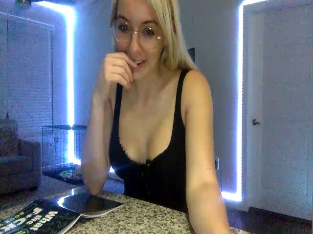 Live sex webcam photo for Sammy_gray #258047032