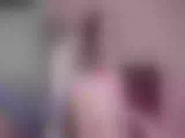 Live sex webcam photo for Sun_kissed1 #252474945
