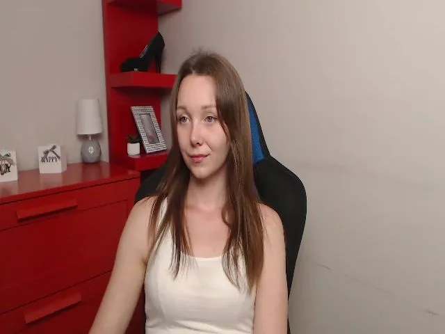 Live sex webcam photo for Little_ZOE #264121754