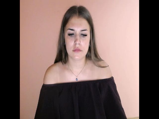 Live sex webcam photo for TaliaKristen #255174039