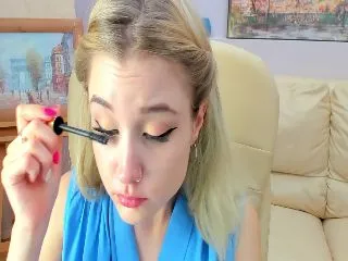 Live sex webcam photo for SusieTurner #252250171