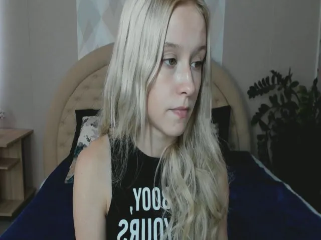 Live sex webcam photo for Tery_Hether #259333766