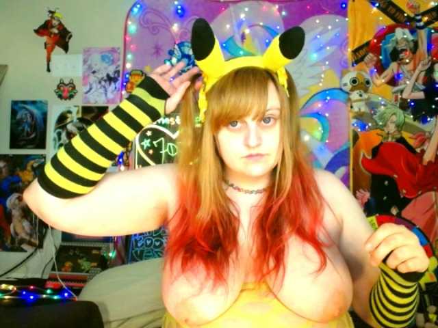 Live sex webcam photo for BabyZelda #287931371