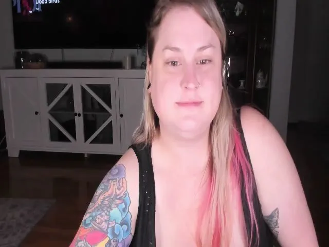 Live sex webcam photo for Mari_Jae #261872222