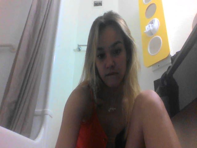 Live sex webcam photo for Qxeen_jasmin #260926336