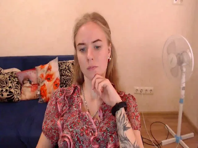 Live sex webcam photo for Limana_xo #260150667