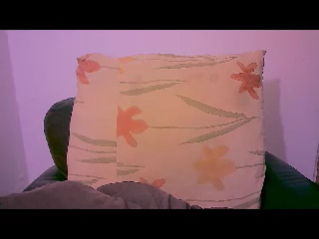 Live sex webcam photo for QTnicole25 #255718753