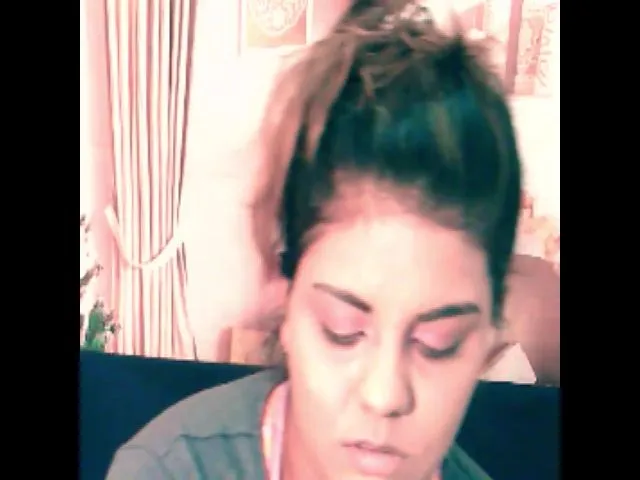 Live sex webcam photo for Sexyindianzn #263192222