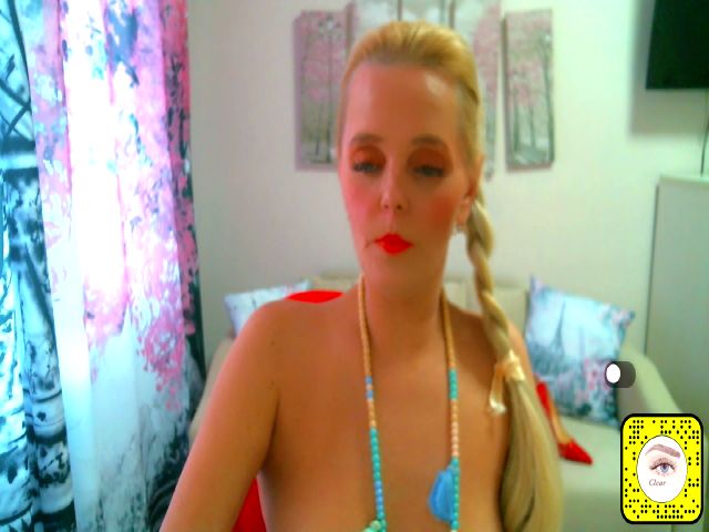 Live sex webcam photo for ChristiRoses #265569970