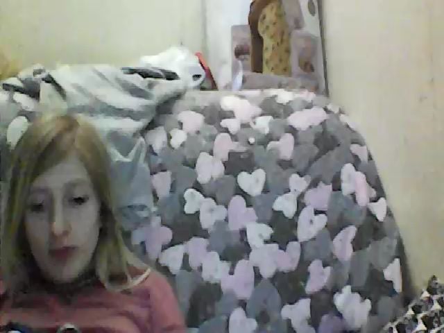 Live sex webcam photo for GuiltyKitty #263773278