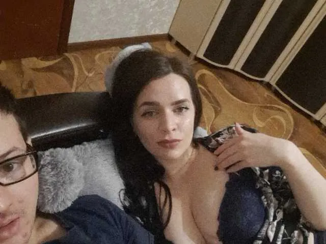 Live sex webcam photo for HellMor #241292648