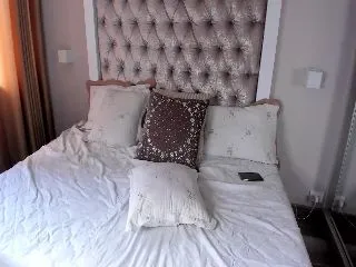 Live sex webcam photo for mhariangel #251875831