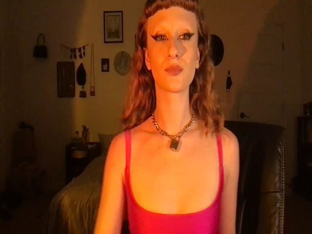 Live sex webcam photo for Amber666Angel #255526214