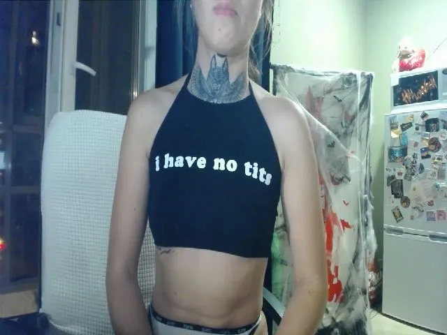 Live sex webcam photo for Angie_Wild #260976165