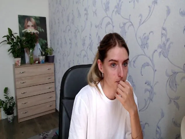 Live sex webcam photo for Springibabby #253357018