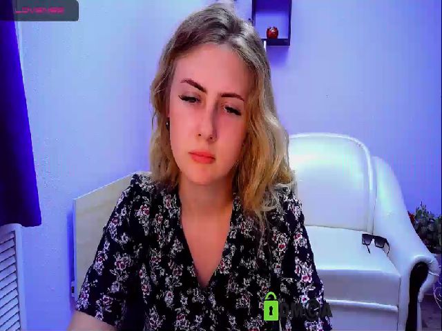 Live sex webcam photo for PrincesSnake #255593114