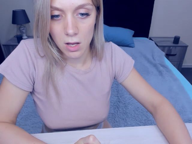 Live sex webcam photo for MeganKind #258541558