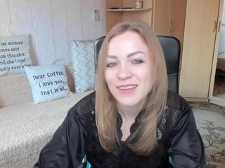 Live sex webcam photo for CherishSia #240798860