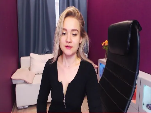 Live sex webcam photo for Kara_Smith #254981385