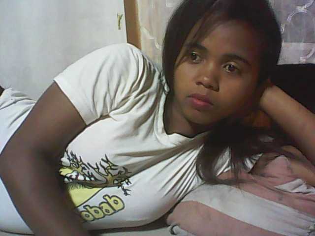 Live sex webcam photo for Malinciehot #241110489