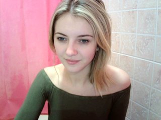 Live sex webcam photo for LouisaXBerry #240723085