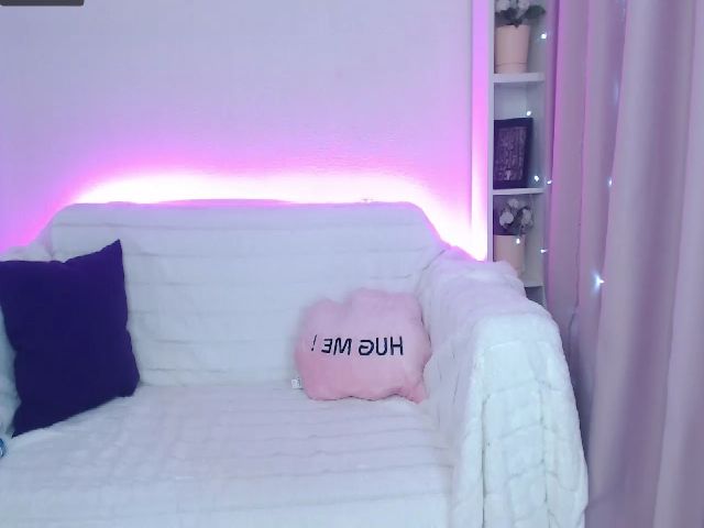 Live sex webcam photo for Julia_K #255510982