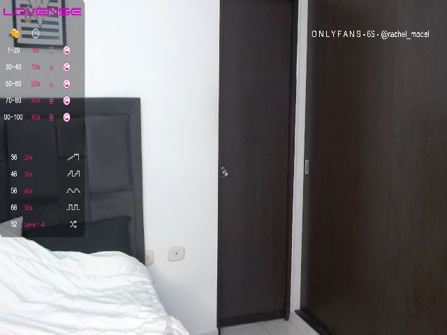 Live sex webcam photo for RachellHaze #256201267