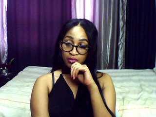 Live sex webcam photo for Miafoxx #240705983