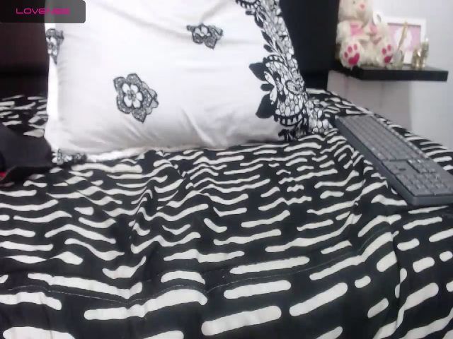 Live sex webcam photo for Sofi_Ar #257046674