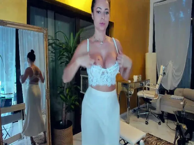 Live sex webcam photo for Giamazing #262746881