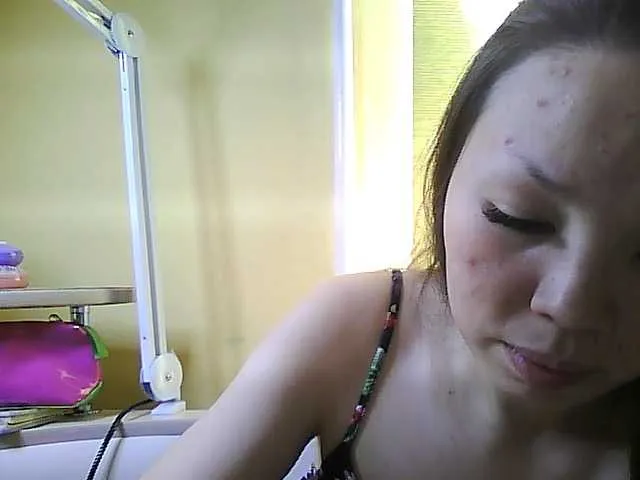 Live sex webcam photo for IhalyCree #241071790
