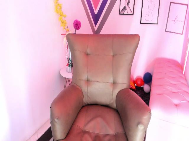 Live sex webcam photo for Sasha_cameron #252319465